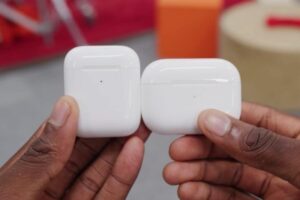 How to clean your AirPods & Airpods Pro